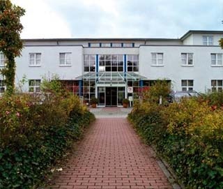  Familien Urlaub - familienfreundliche Angebote im NH Frankfurt Airport in Kelsterbach in der Region Frankfurter Flughafen 